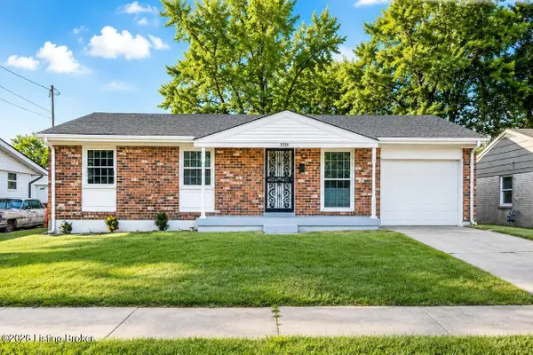 5301 Red Fern Rd, Louisville, KY 40218