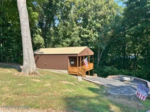 215 Carver Dr, Scottsville, KY 42164 - #2
