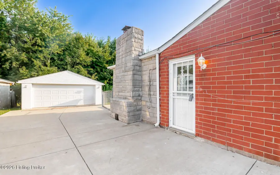 611 Glengarry Dr, Pond Creek, KY 40118 - #3