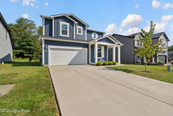 4629 Golden Eagle Dr, Louisville, KY 40245