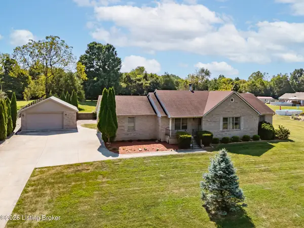 2002 Forrest Park Dr, La Grange, KY 40031