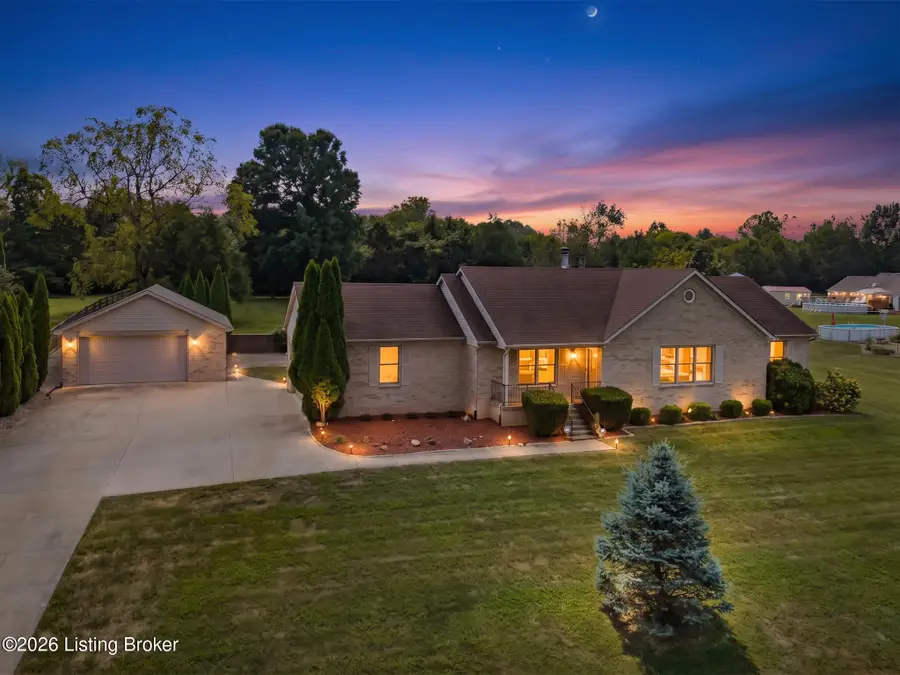 2002 Forrest Park Dr, La Grange, KY 40031 - #2