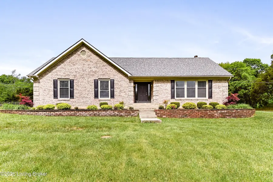 199 Lickskillet Dr, Shepherdsville, KY 40165 - #2