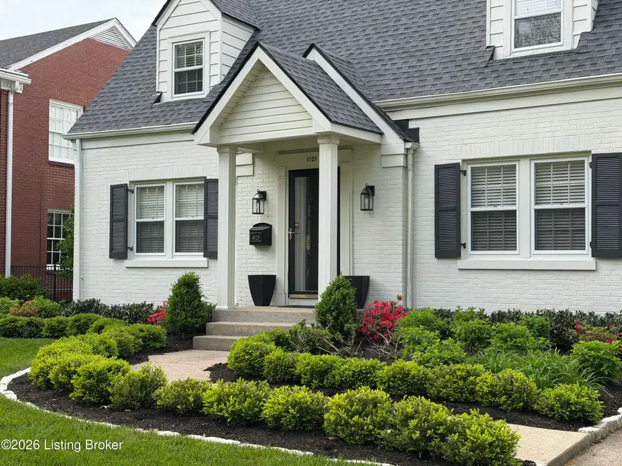 4029 St. Ives Ct, Louisville, KY 40207 - #2
