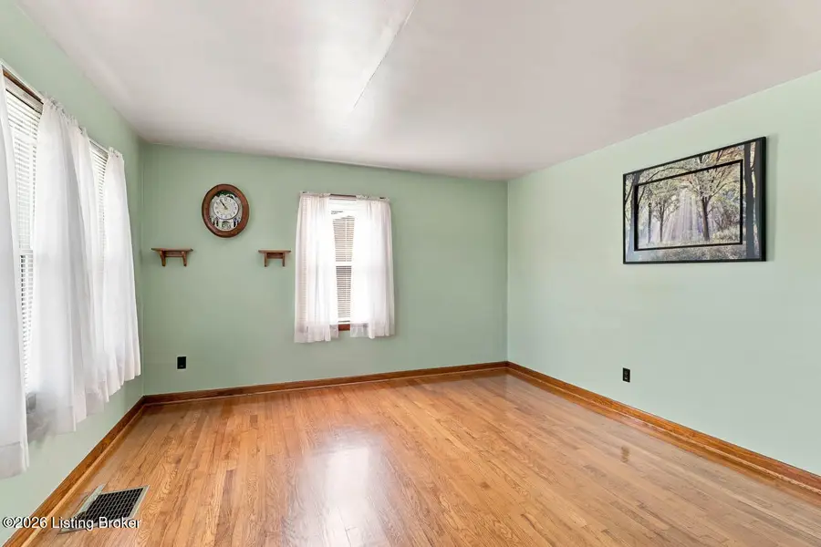 809 Bartley Ave, Bardstown, KY 40004 - #2