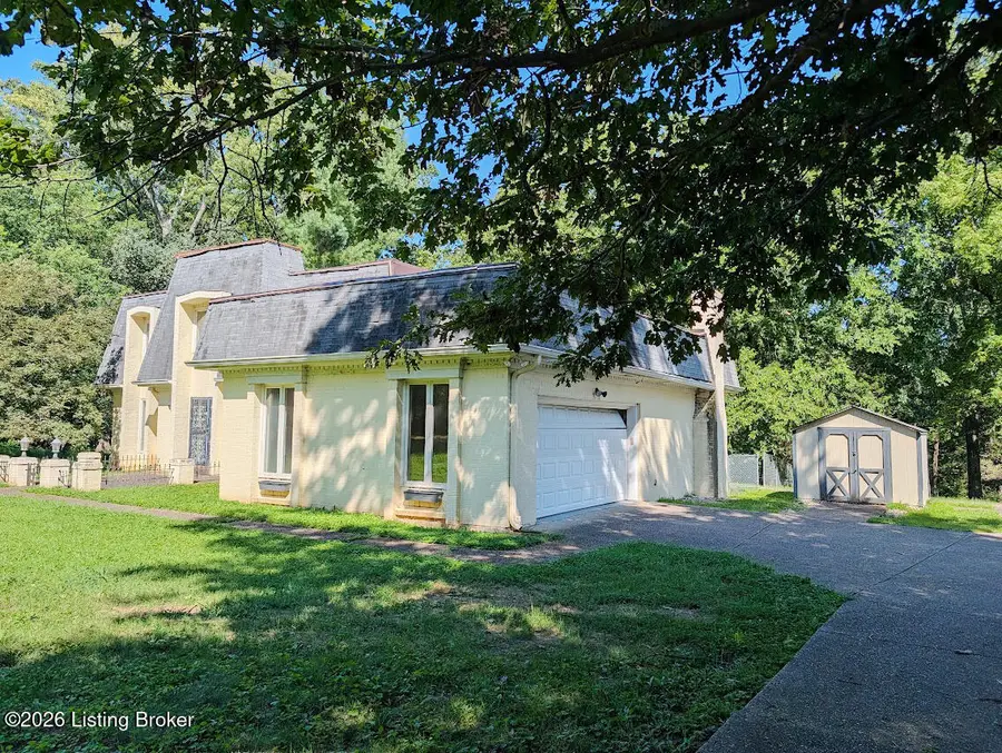 1913 Flat Rock Rd, Louisville, KY 40245 - #2