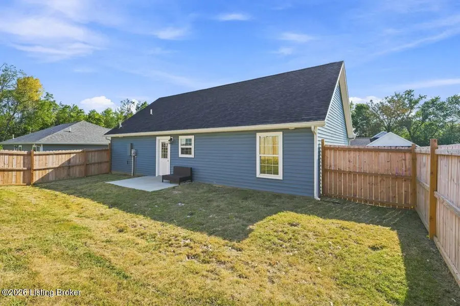 400 Strawberry Ln, Leitchfield, KY 42754 - #2