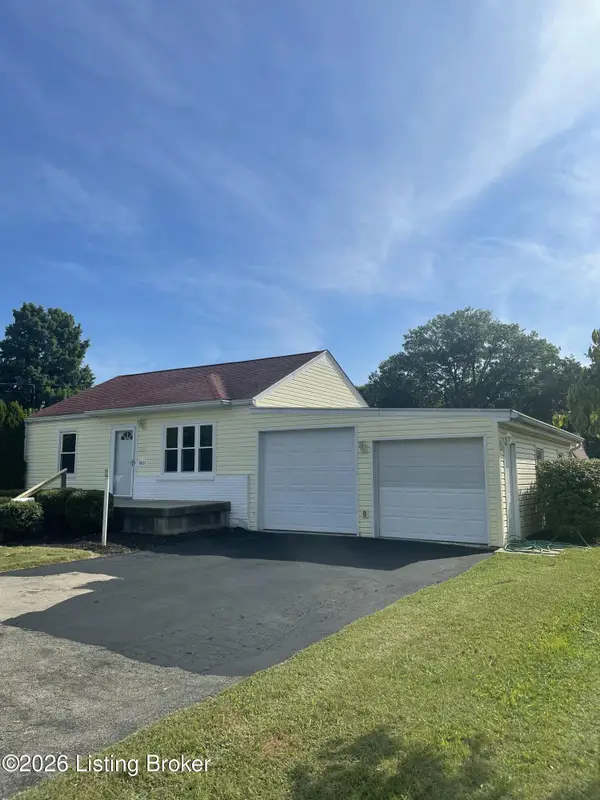 4021 Glenhurst Ave, Louisville, KY 40216