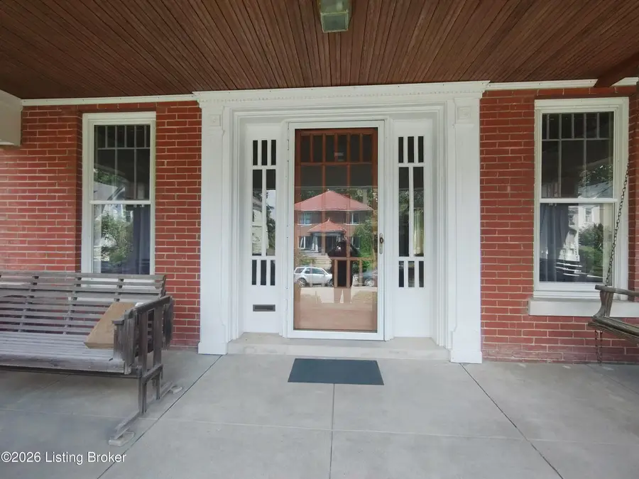 2108 Edgeland Ave, Louisville, KY 40204 - #2