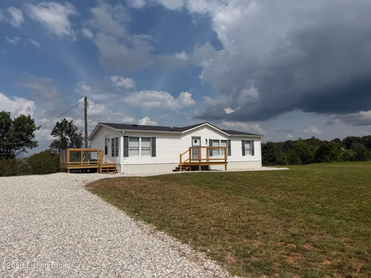 70 Youngstown St, Hardyville, KY 42746 - #1