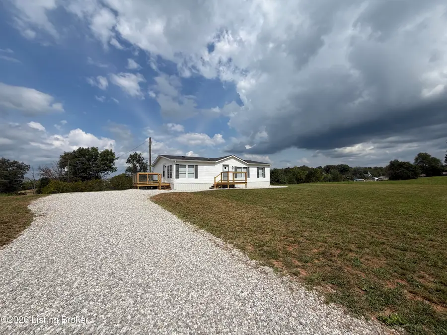 70 Youngstown St, Hardyville, KY 42746 - #2