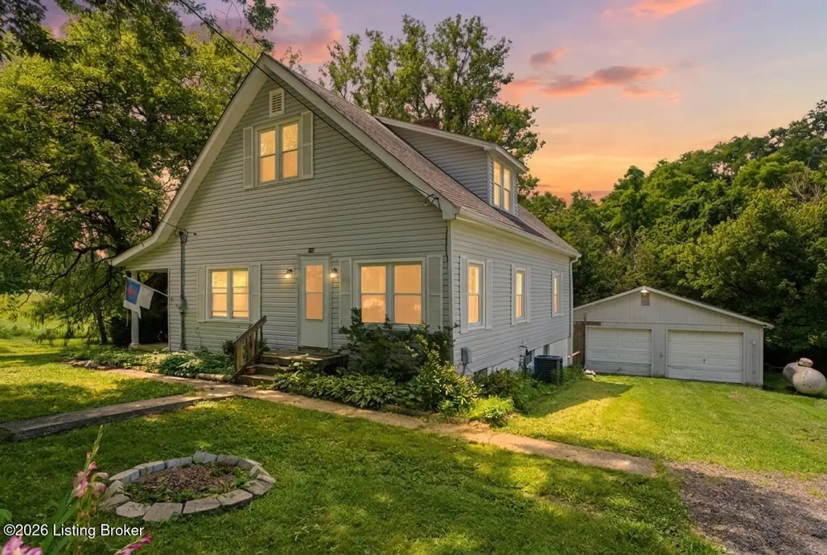 689 Graefenburg Rd, Waddy, KY 40076 - #1
