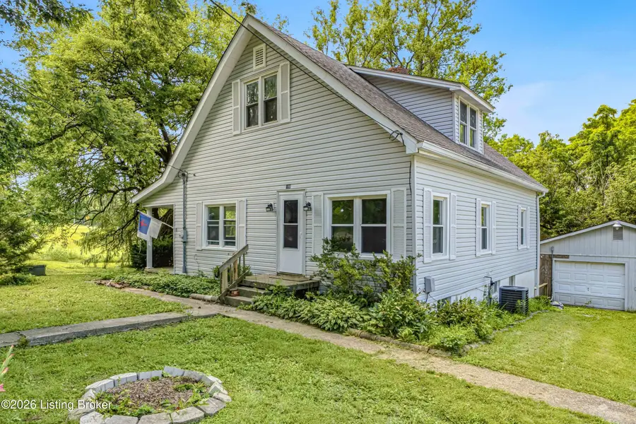689 Graefenburg Rd, Waddy, KY 40076 - #2