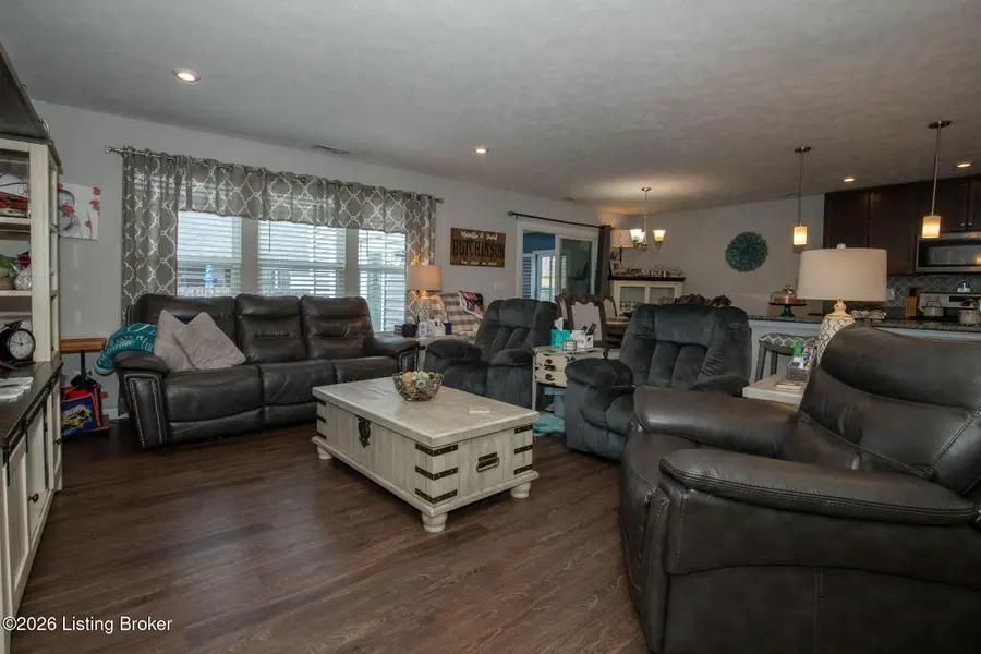 111 Gadwall Ct, Shepherdsville, KY 40165 - #3