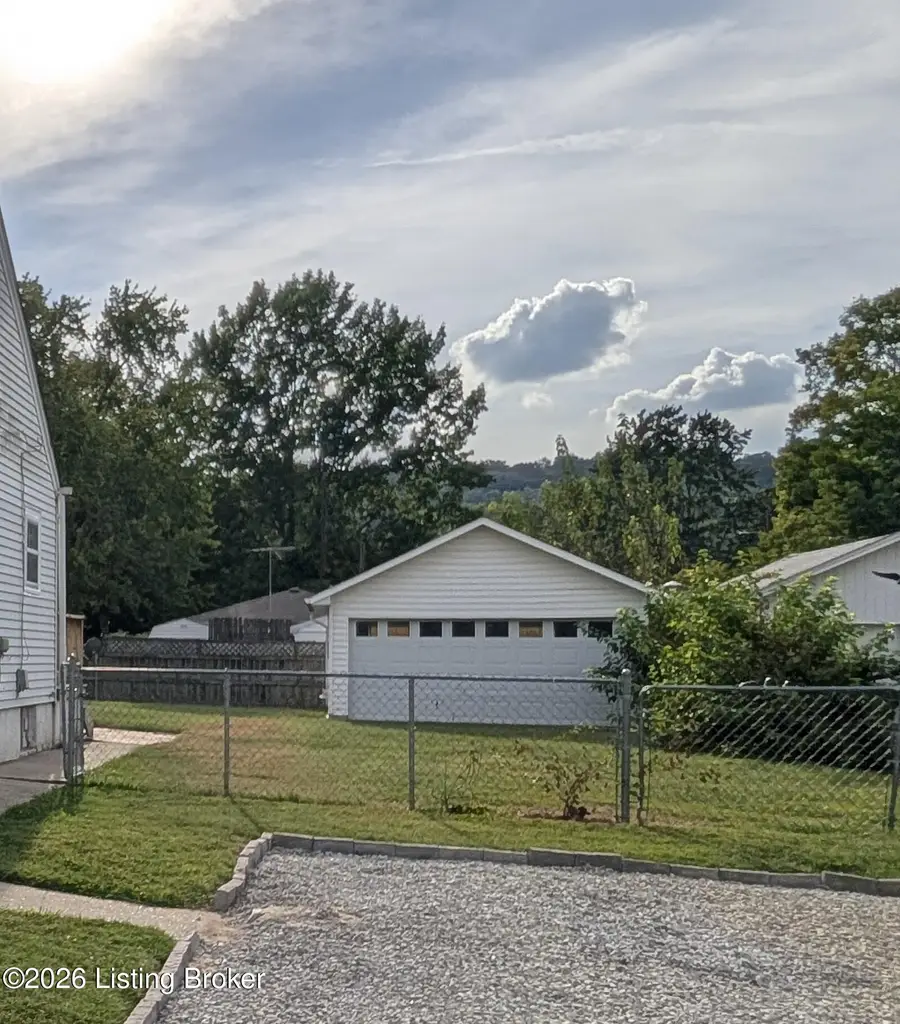 5010 Laughlin Ave, Louisville, KY 40214 - #3