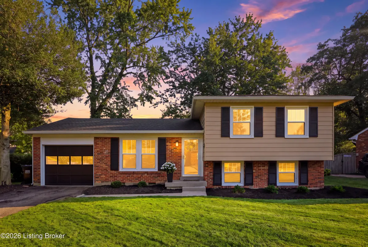 9210 Glover Ln, Louisville, KY 40242 - #1