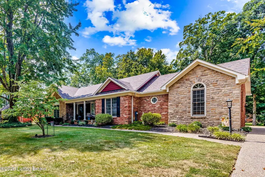 4512 Cornice Ct, Jeffersontown, KY 40299 - #2