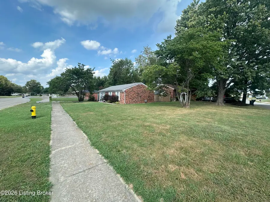 10911 Oreland Mill Rd, Louisville, KY 40229 - #3