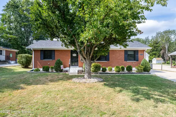 8814 Maple Rd, Louisville, KY 40229