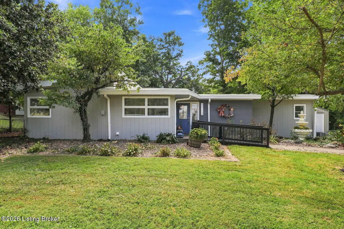 9712 Old Six Mile Ln, Louisville, KY 40299 - #1