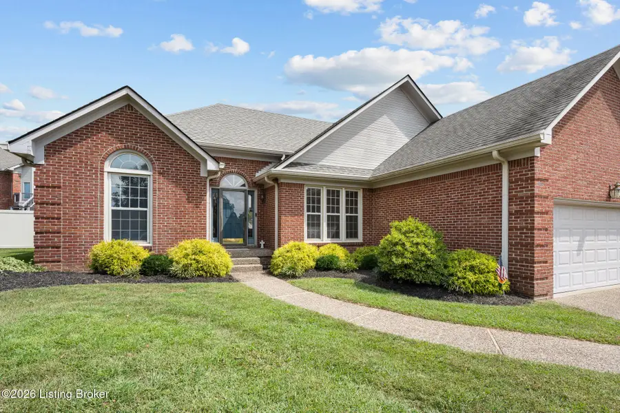 6401 Farmstead Ct, Louisville, KY 40291 - #3