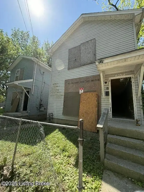 2010 Pirtle St, Louisville, KY 40203 - #1