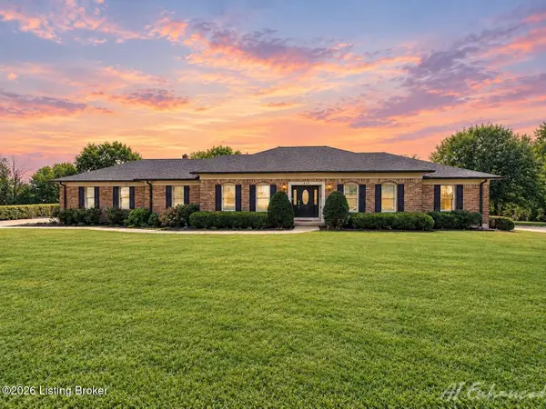 135 Brookside Dr, Springfield, KY 40069