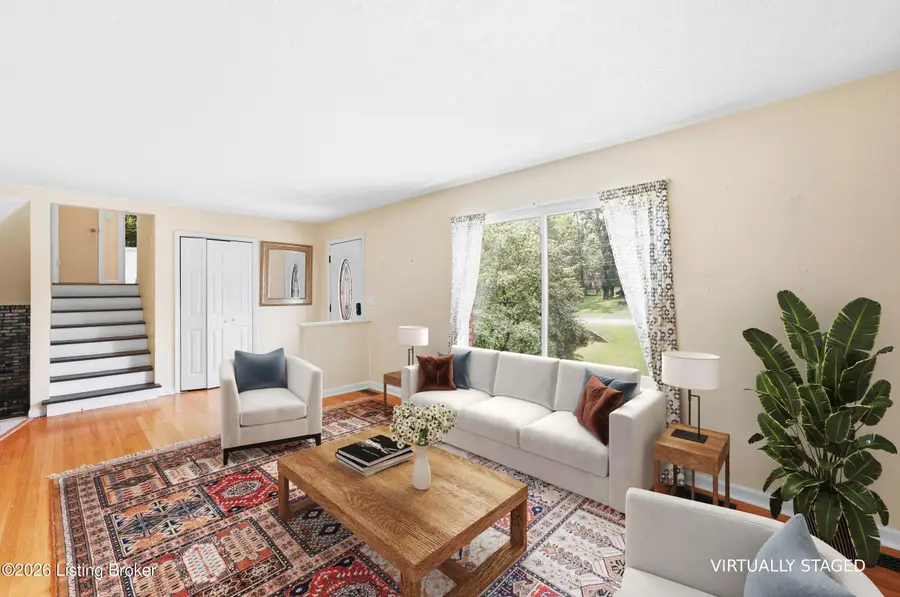 5206 Cool Brook Rd, Louisville, KY 40291 - #3