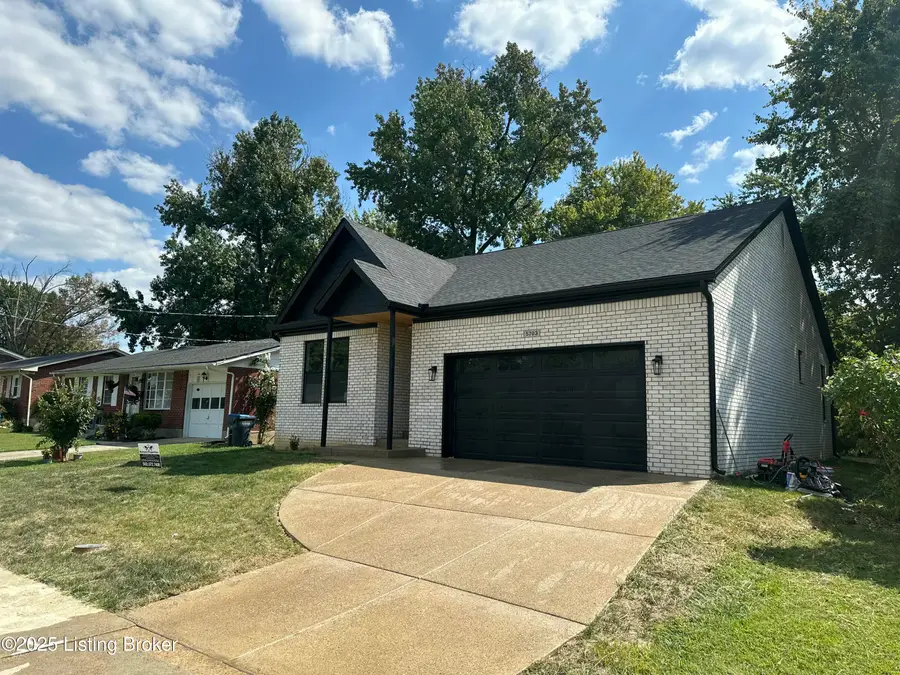 5703 Spicewood Ln, Louisville, KY 40219 - #2