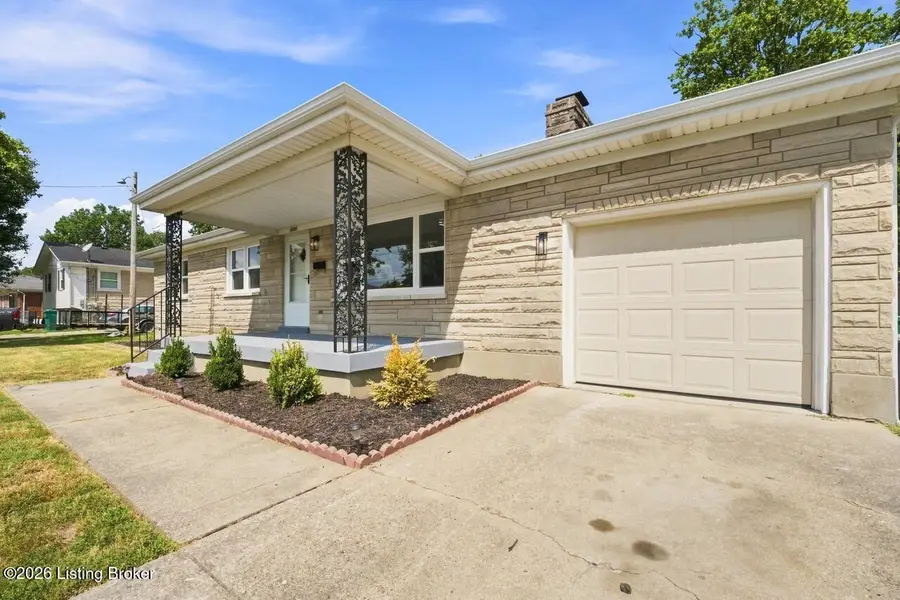 6211 Maywick Rd, Louisville, KY 40272 - #2