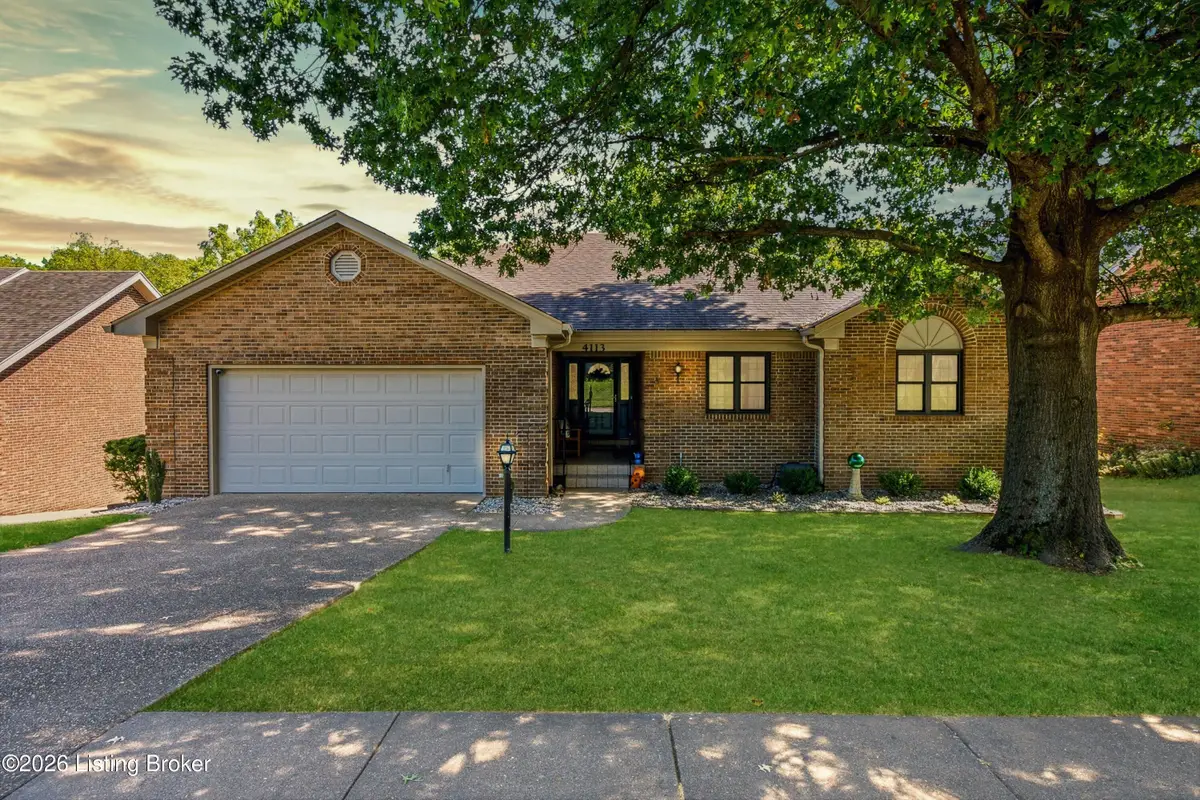 4113 Hurstbourne Woods Dr, Louisville, KY 40299 - #1