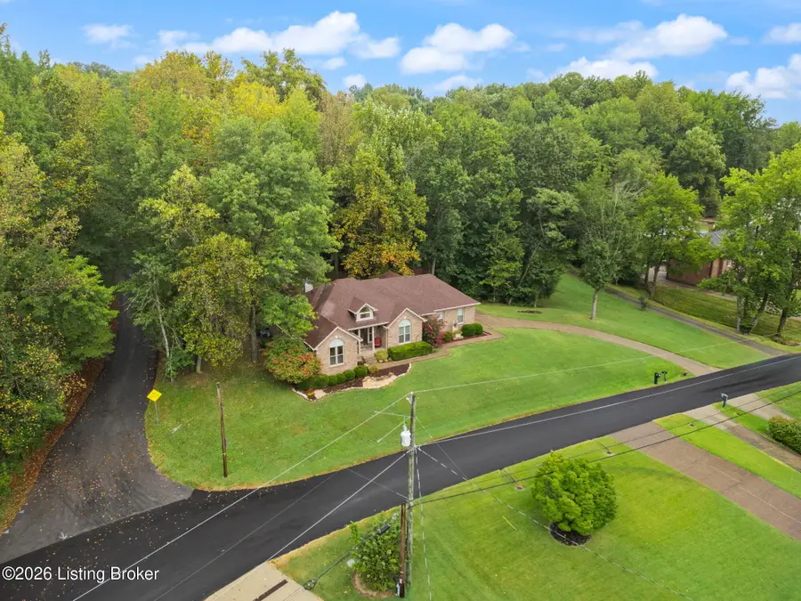 9109 Hi View Ln, Louisville, KY 40272 - #2