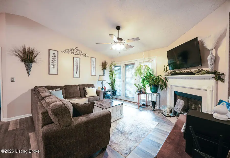 1303 Taxus Top Ln #203, Louisville, KY 40243 - #2