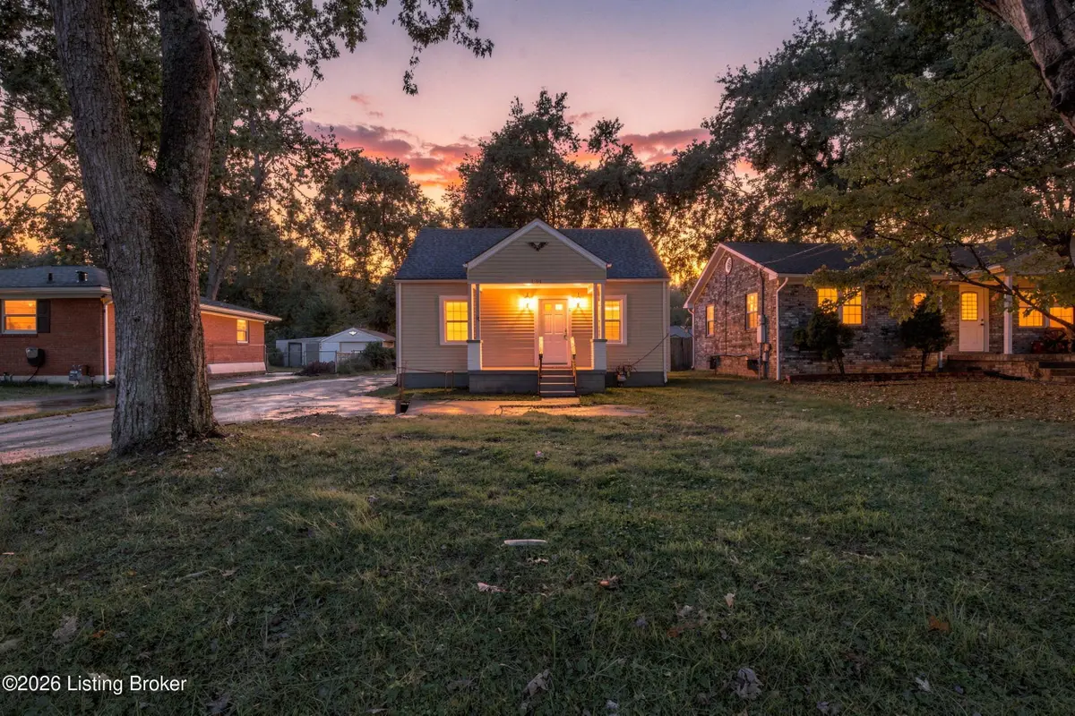 4904 Wellsworth Ave, Louisville, KY 40216 - #1