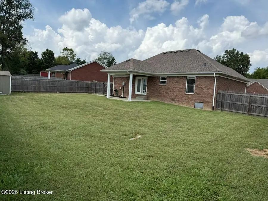 503 Meadowcrest Dr, Mount Washington, KY 40047 - #3