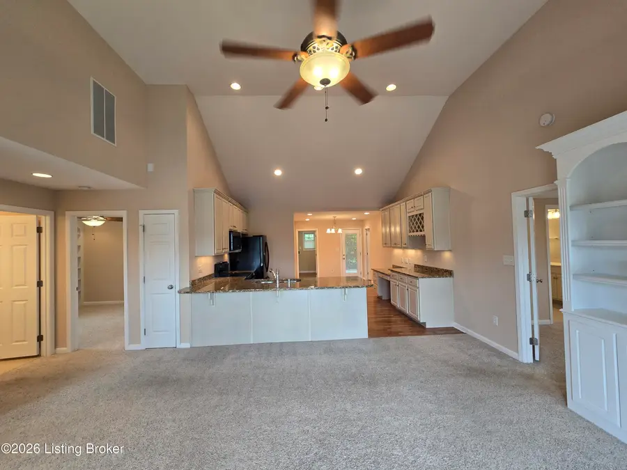 4403 Phelps Ct, Jeffersontown, KY 40299 - #3