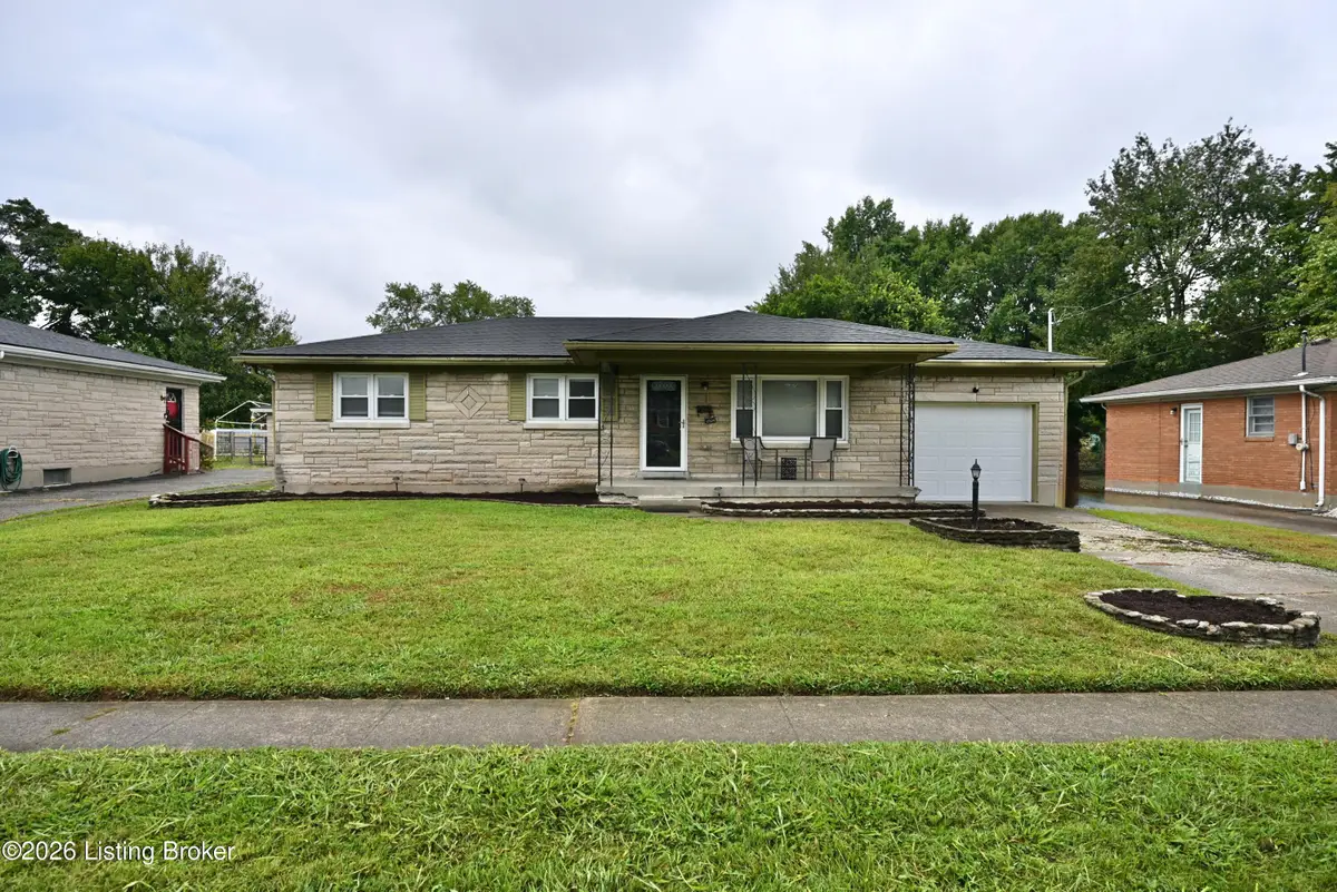 2324 Farnsley Rd, Louisville, KY 40216 - #1