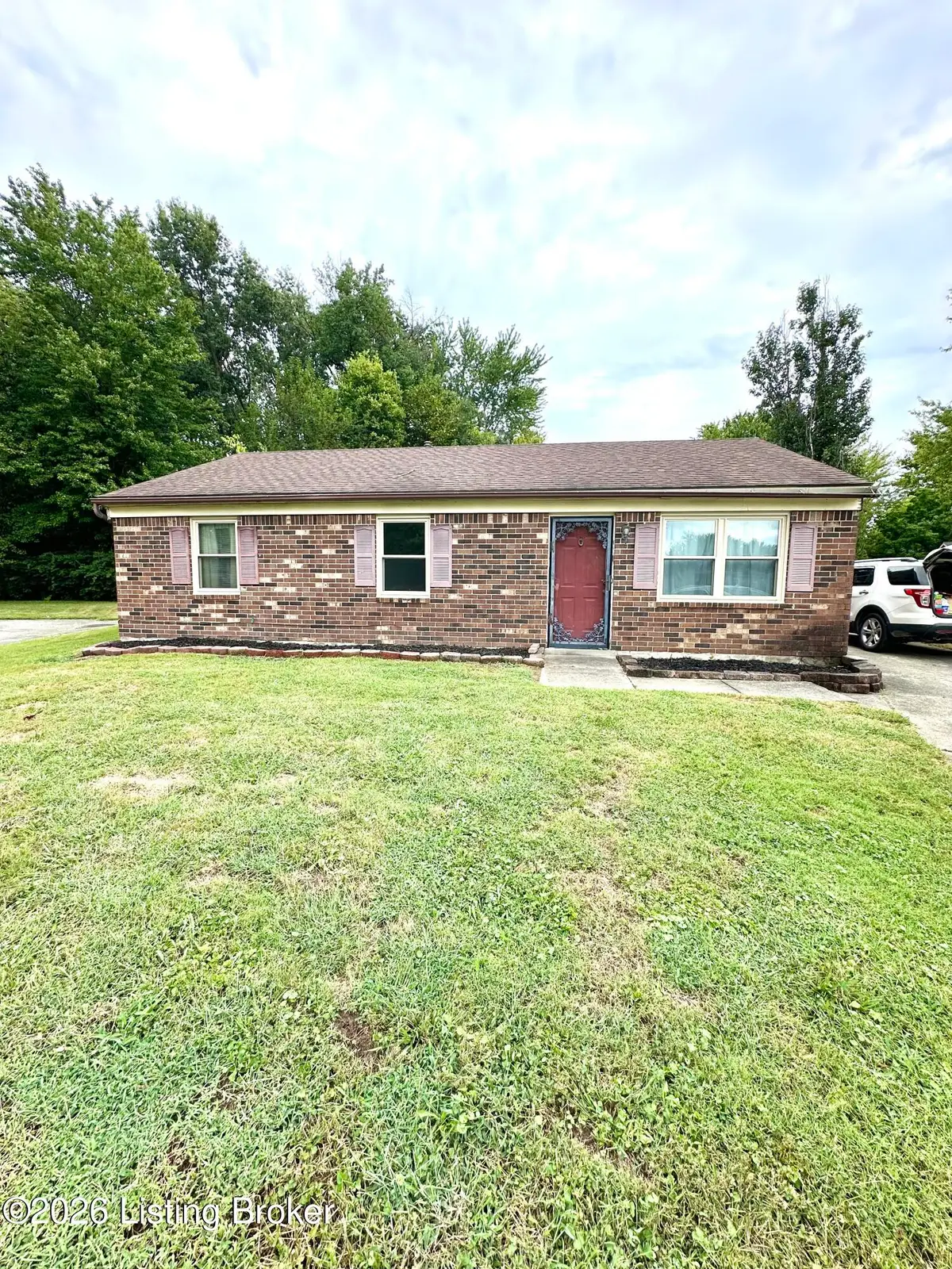 10903 Lanette Ct, Louisville, KY 40229 - #1
