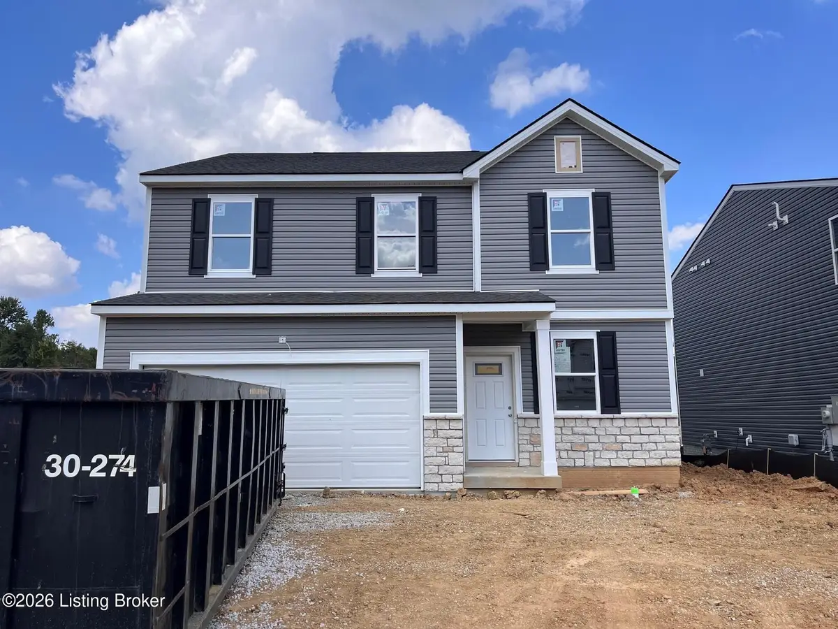 8401 Hollis Vw Way, Louisville, KY 40214 - #1