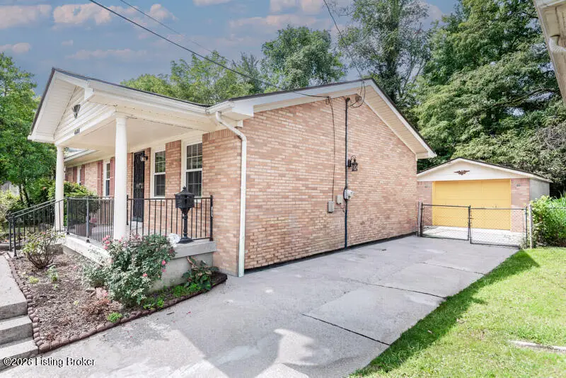 3608 Estate Dr, Louisville, KY 40216 - #2