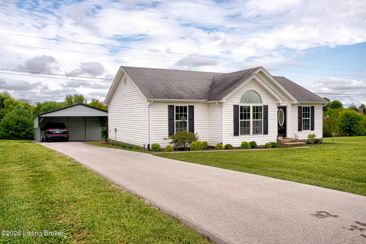 501 Winter Dr, Taylorsville, KY 40071 - #1