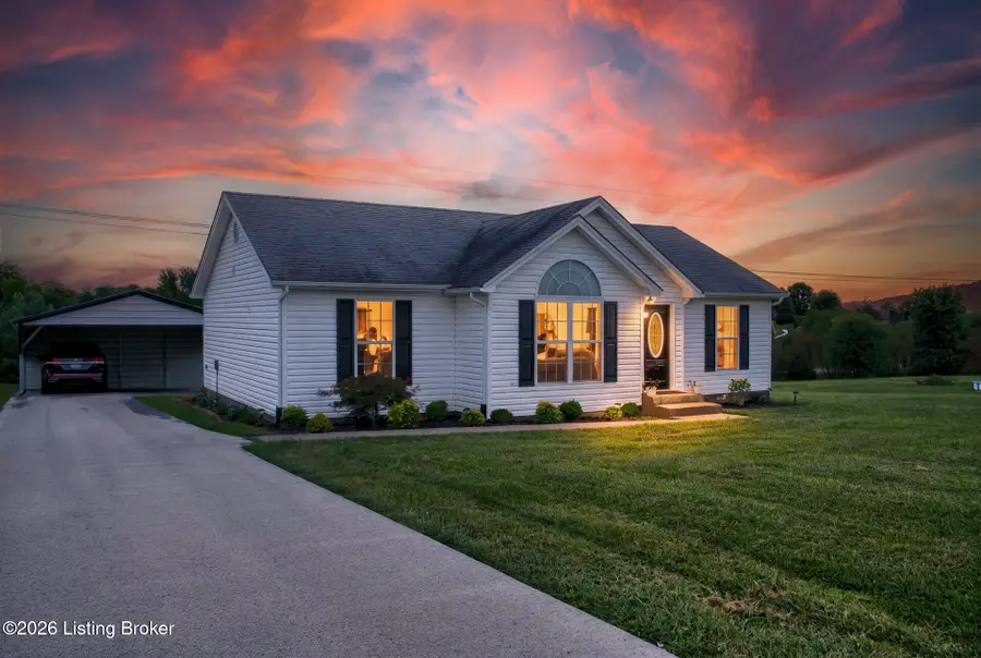 501 Winter Dr, Taylorsville, KY 40071 - #2