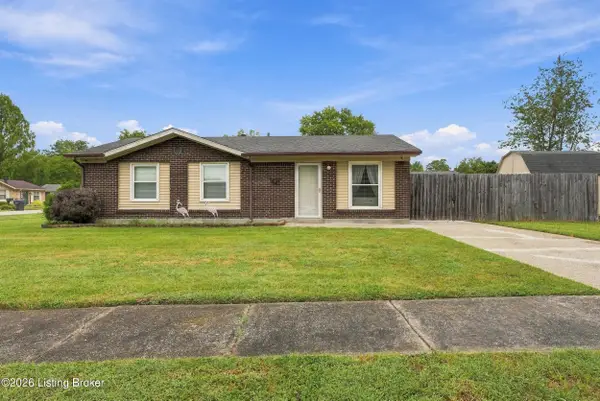 9801 Barnlake Dr, Louisville, KY 40291