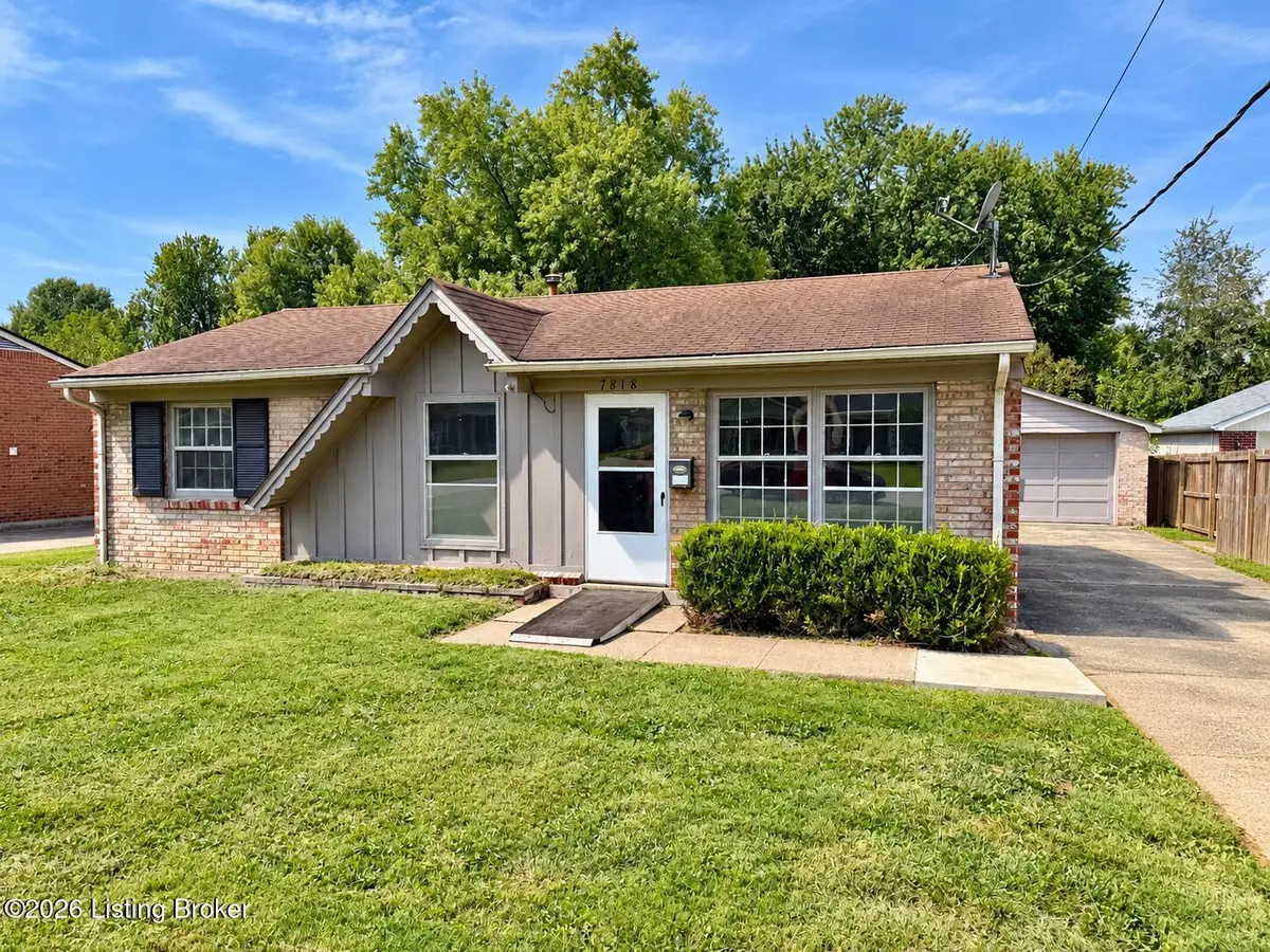 7818 Bramble Ln, Louisville, KY 40258 - #1