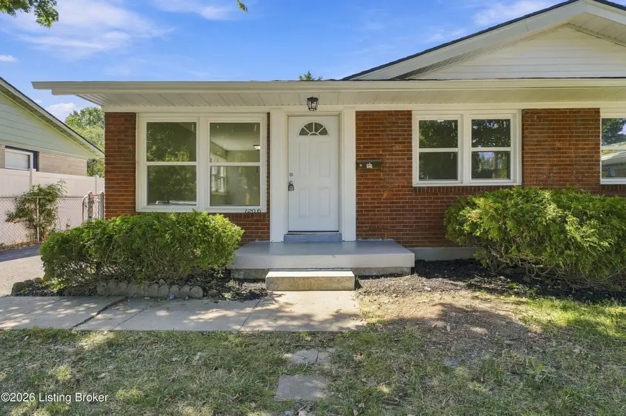 1206 Fairland Pl, Louisville, KY 40211 - #3