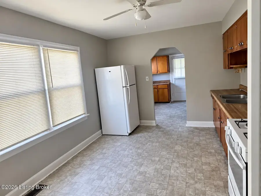 1515 Huntoon Ave, Louisville, KY 40215 - #2