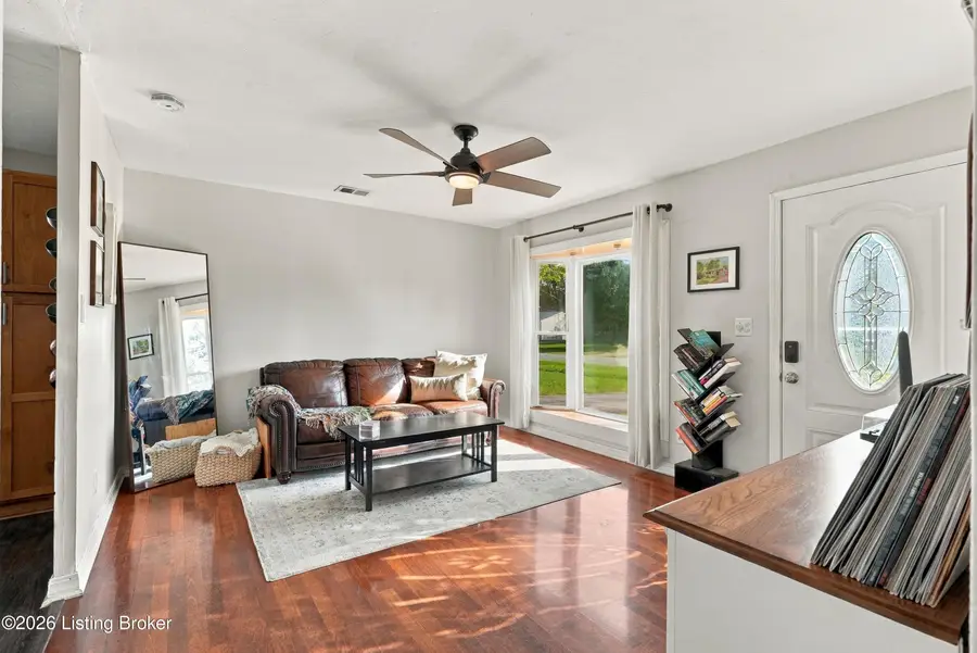 4116 Leo Ln, Jeffersontown, KY 40299 - #3