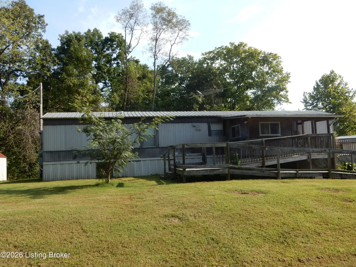 426 Tuts Rd, Shepherdsville, KY 40165 - #1