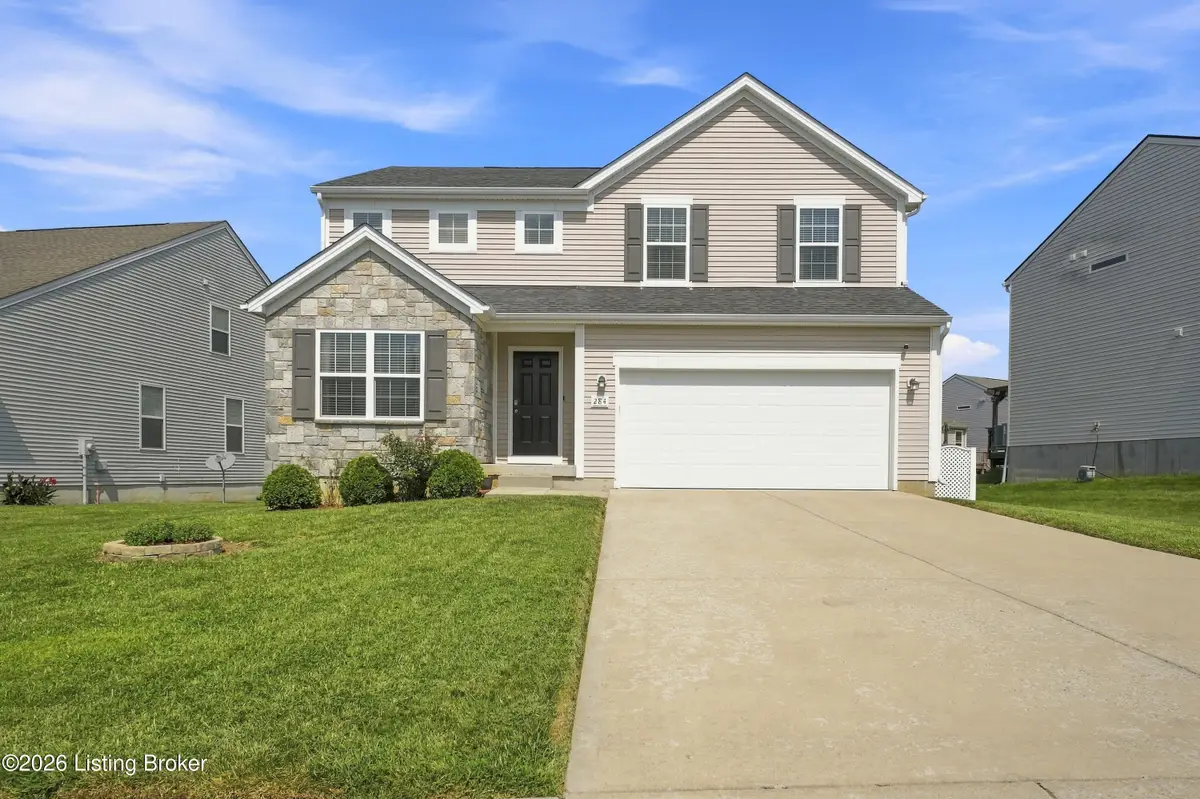 284 Saint Regis Dr, Shelbyville, KY 40065 - #1