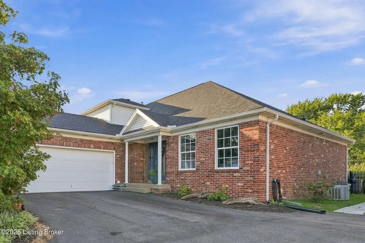 1702 Victory Ct, Prospect, KY 40059 - #1